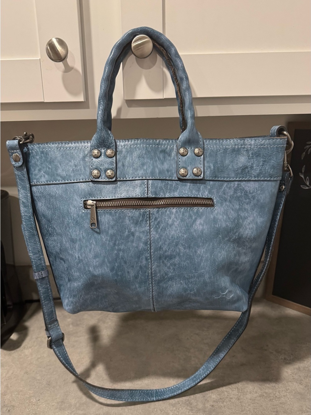 Patricia Nash Analia Tooled Leather Crossbody Tote in Safflower Blue! GUC! - Picture 2 of 12